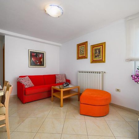 House With Apartments Dragica Umag Exterior foto